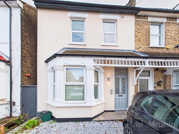 1 Bedroom Flat To Rent In Lansdowne Road, Croydon, CR0