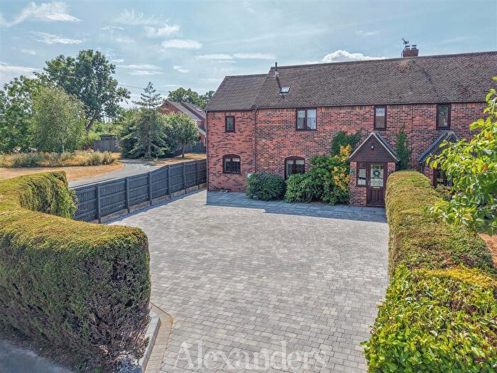 4 Bedroom Semi-Detached House For Sale In Queensway, Old Dalby, LE14