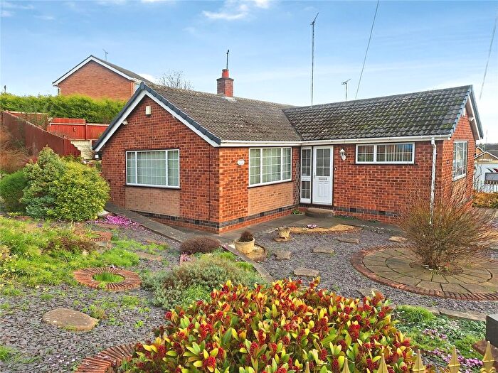 2 Bedroom Bungalow For Sale In Hillside, Nuneaton, Warwickshire, CV10