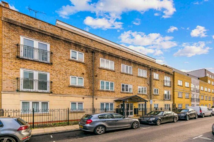 1 Bedroom Flat To Rent In Westport Street, Stepney, E1