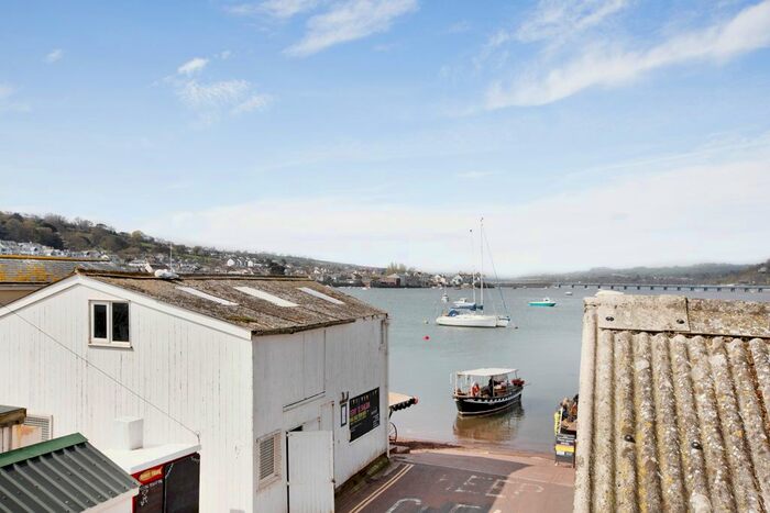 1 Bedroom Flat For Sale In Morgans Quay, Strand, Teignmouth, TQ14