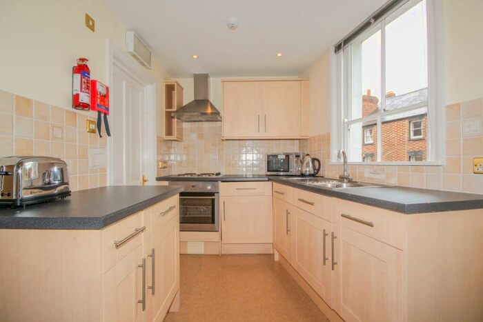 1 Bedroom Apartment To Rent In Walton Street, Oxford, OX2