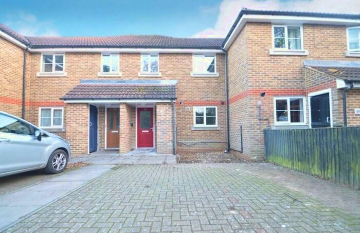 2 Bedroom Terraced House To Rent In Sandalwood Drive, Ruislip, HA4
