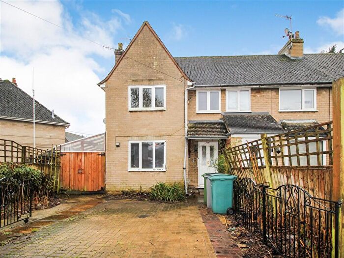 3 Bedroom Semi Detached House For Sale In Melville Estate, Bourton-on-the-Water, Cheltenham, GL54