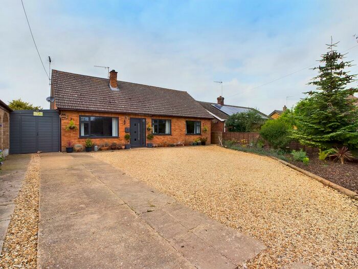 3 Bedroom Detached Bungalow To Rent In Church Road, Wretton, PE33