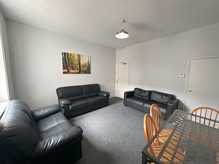 5 Bedroom Terraced House To Rent In Ninth Avenue, Newcastle Upon Tyne, NE6