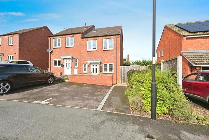 2 Bedroom Property For Sale In Muscott Close, Flore, Northampton, NN7