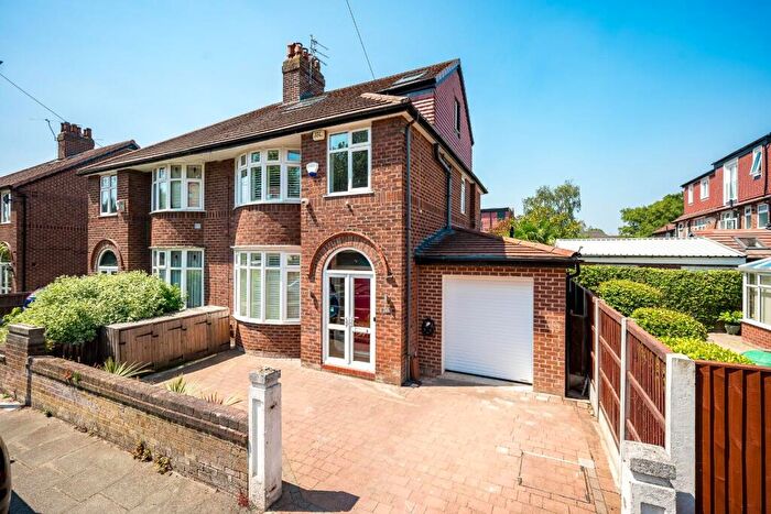 4 Bedroom Semi Detached House For Sale In Brooklawn Drive, Didsbury, M20