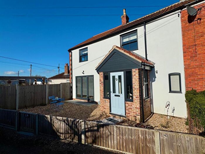 4 Bedroom Semi-Detached House For Sale In Clearwood, Dilton Marsh, BA13