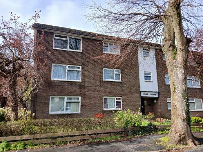 2 Bedroom Flat To Rent In York Road, Scotforth, Lancaster, LA1