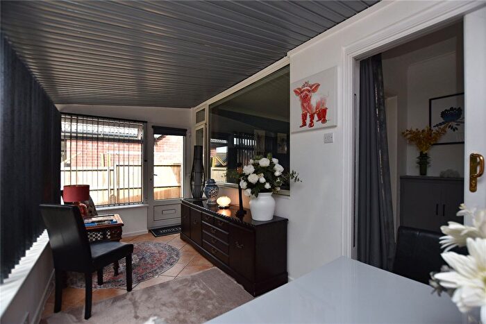 2 Bedroom Detached Bungalow For Sale In Sunfield Crescent, Royton, Oldham, Greater Manchester, OL2