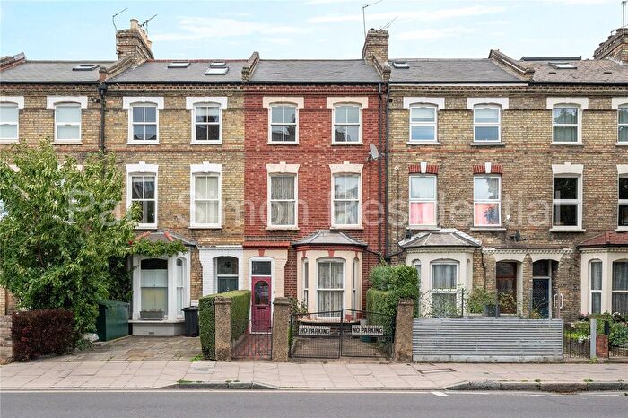 5 Bedroom Terraced House For Sale In Blackstock Road, Finsbury Park, London, N4