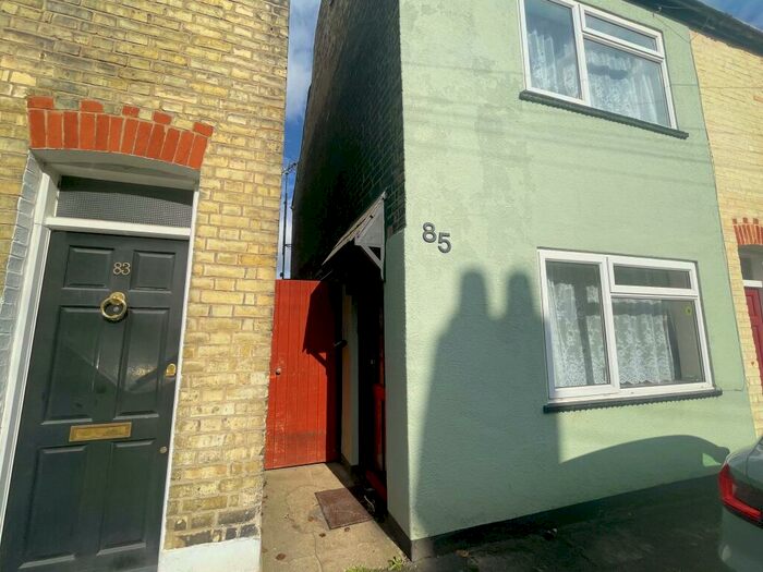 2 Bedroom Terraced House To Rent In Catherine Street, CB1