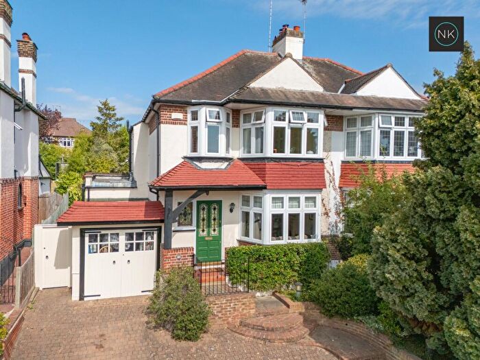 3 Bedroom Semi-Detached House For Sale In Worcester Crescent, Woodford Green, Essex, IG8