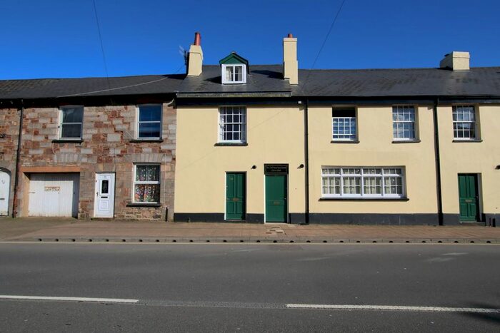 2 Bedroom Terraced House To Rent In Westexe South, Tiverton, EX16