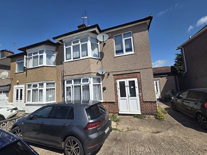 2 Bedroom Maisonette To Rent In Harrow, HA2