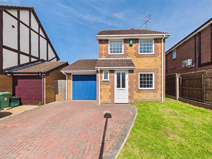 3 Bedroom Detached House For Sale In Plum Tree Close, Abbeymead, Gloucester, Gloucestershire, GL4
