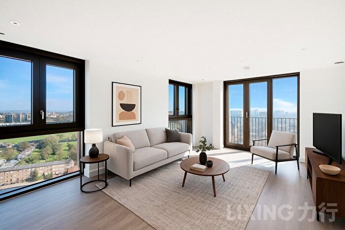 2 Bedroom Flat To Rent In Menara Point, Twlevetrees Park, E16