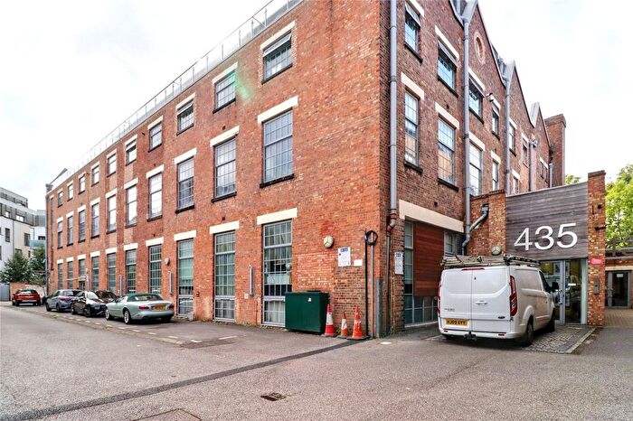 Studio For Sale In Holloway Road, Islington, London, N7