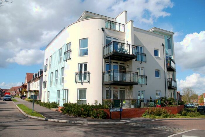 2 Bedroom Flat To Rent In Rivett Drake Close, Guildford, GU2
