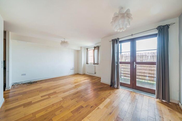 2 Bedroom Apartment To Rent In Vaughan House, Buckinghamshire, HP11