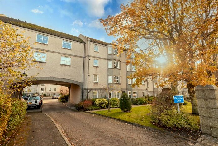 2 Bedroom Flat To Rent In L Sovereign Mansions, Holburn Street, Aberdeen, AB10