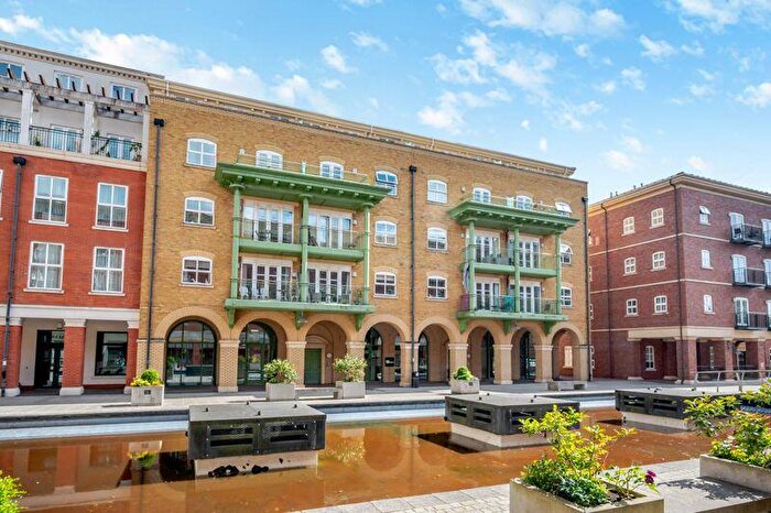 2 Bedroom Apartment To Rent In Waterside, Solihull, B90