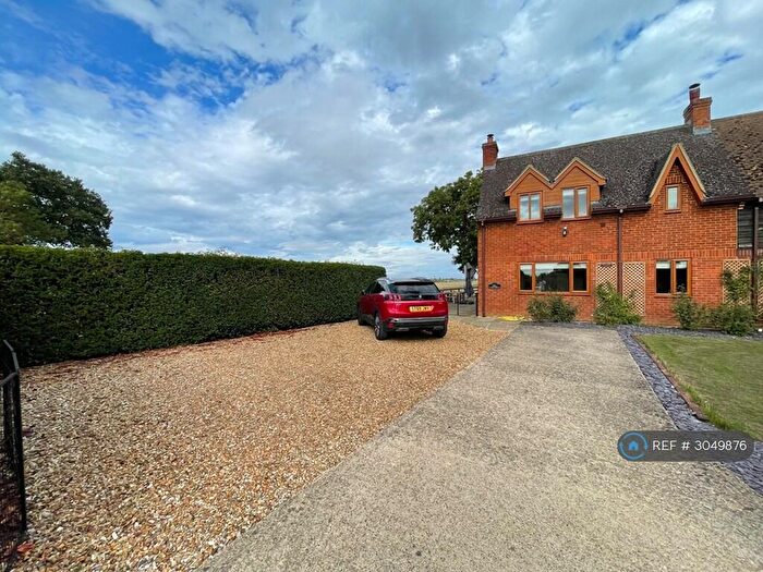 2 Bedroom Semi-Detached House To Rent In Spring Lane, Olney, MK46