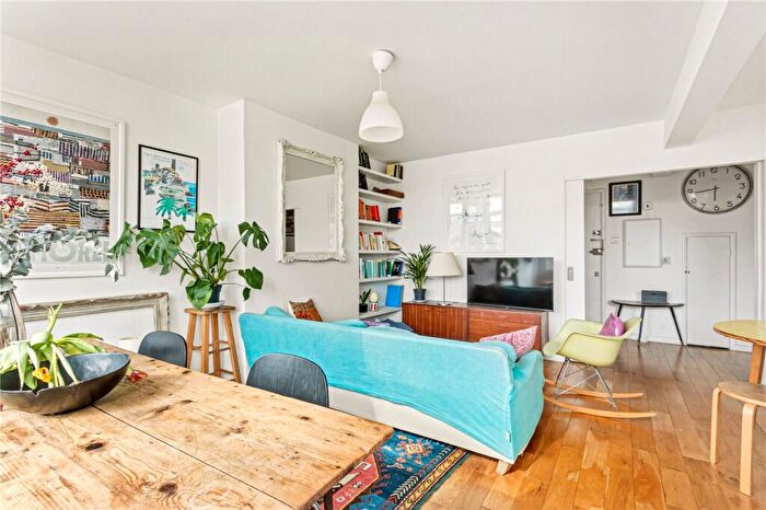 3 Bedroom Apartment To Rent In Old Market Square, London, E2