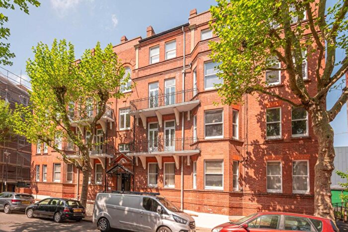 4 Bedroom Flat To Rent In Gospel Oak, Gospel Oak, London, NW5