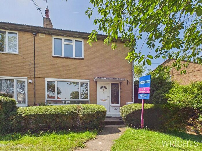 3 Bedroom End Of Terrace House To Rent In Spring Glen, Hatfield, AL10