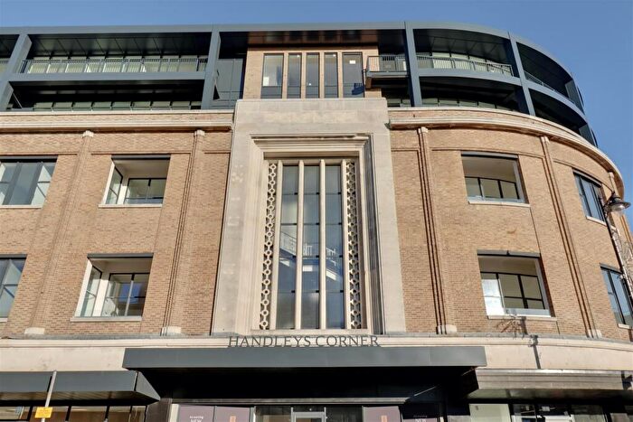 2 Bedroom Flat For Sale In Palmerston Road, Southsea, PO5