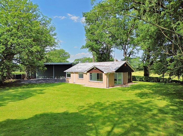 3 Bedroom Detached Bungalow For Sale In Nook Lane, Dalston, CA5
