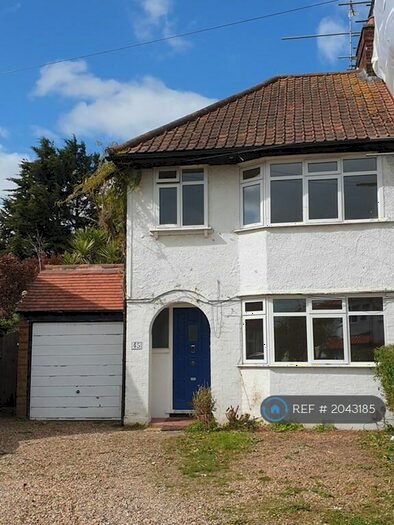 3 Bedroom Semi-Detached House To Rent In Groveland Way, New Malden, KT3