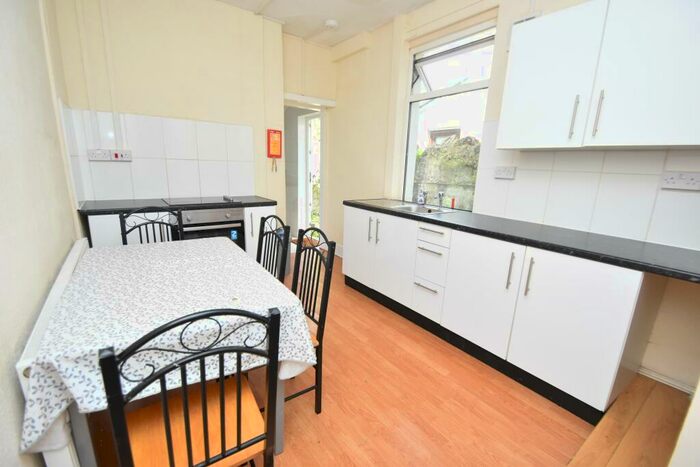 3 Bedroom House To Rent In Moy Road, Roath, Cardiff, CF24
