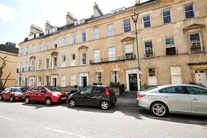 2 Bedroom Flat To Rent In Edward Street, Bathwick, Bath, BA2