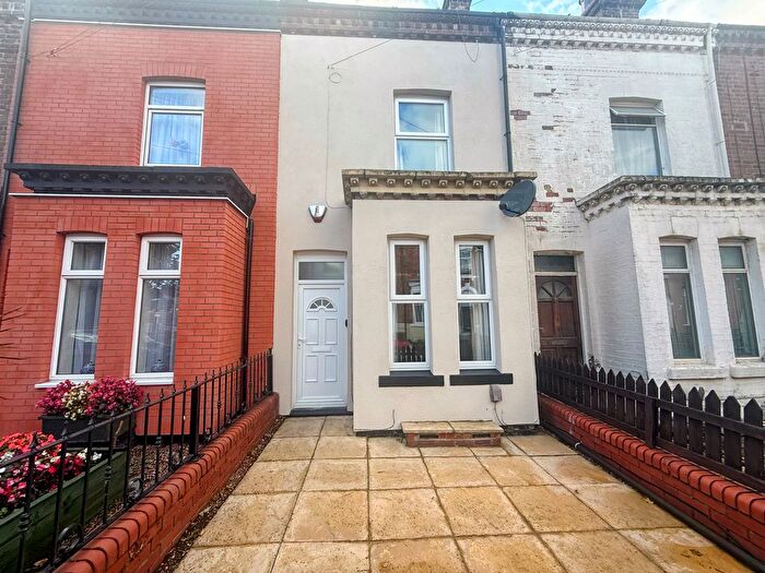 3 Bedroom Terraced House To Rent In Regent Street, Wakefield, WF1