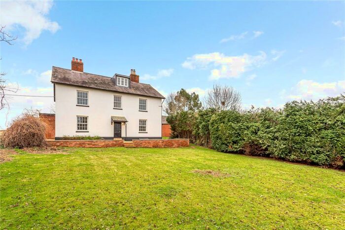 5 Bedroom Detached House To Rent In Watling Street, Norton, Daventry, Northamptonshire, NN11