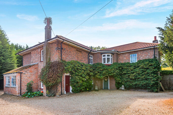 5 Bedroom Detached House For Sale In Churchgate Way, King's Lynn, PE34
