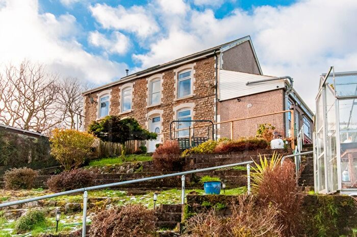 3 Bedroom Semi Detached House For Sale In Rhiw Road, Rhiwfawr, Swansea, SA9