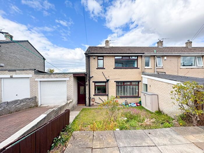 2 Bedroom Terraced House For Sale In Briar Close, Blaydon, NE21