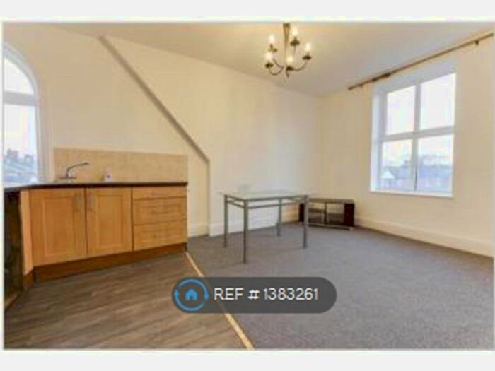 1 Bedroom Flat To Rent In Wellington Villas, Bury, BL8