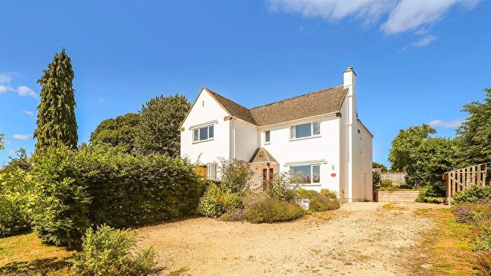 4 Bedroom Detached House For Sale In Burcombe, Chalford Hill, Stroud, GL6