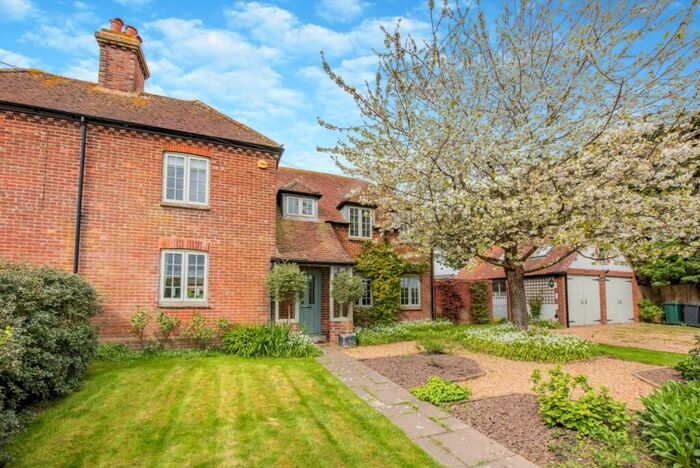 4 Bedroom Semi-Detached House For Sale In Bowley Cottages, Bowley Lane, South Mundham, Chichester, PO20