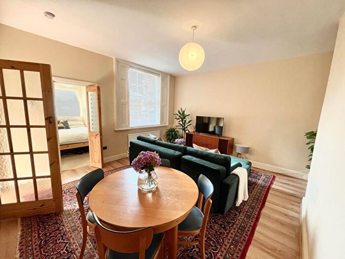 1 Bedroom Apartment To Rent In Upper Chorlton Road, M16