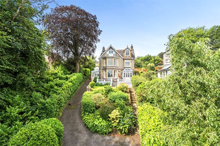 6 Bedroom Detached House For Sale In St. Nicholas Street, Bodmin, Cornwall, PL31