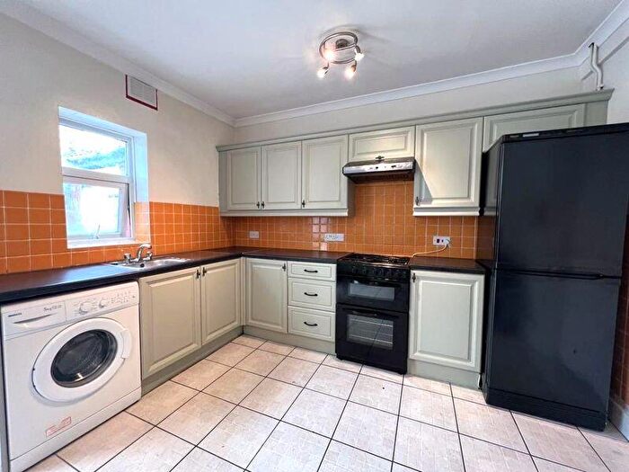 3 Bedroom Terraced House To Rent In Redvers Road, Brighton, BN2