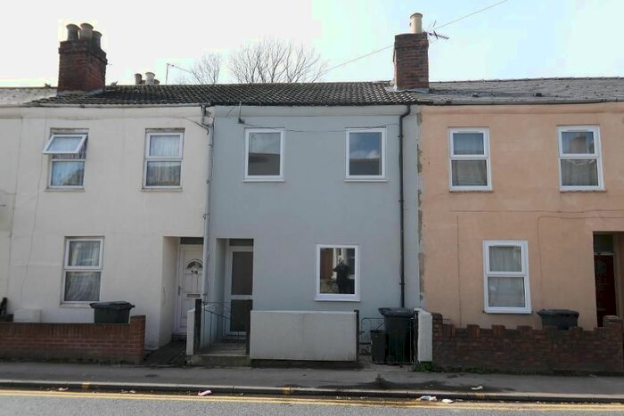 3 Bedroom Terraced House To Rent In Barton Street, Gloucester, GL1