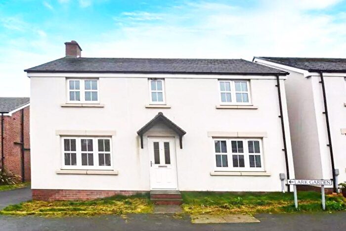 4 Bedroom Detached House For Sale In Primrose Avenue, Clehonger, HR2