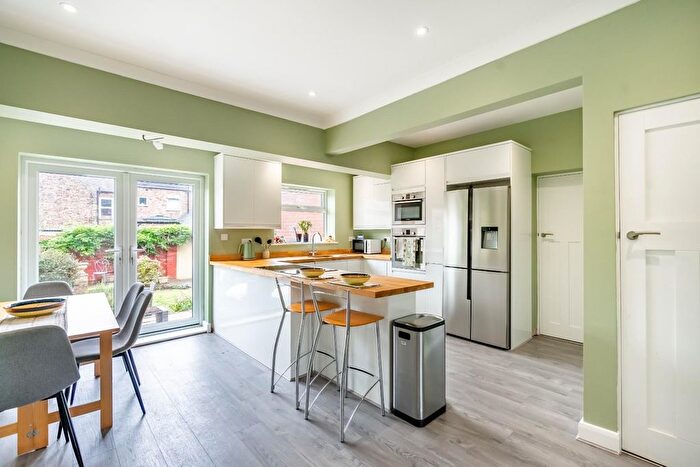 4 Bedroom Semi-Detached House For Sale In New Lane, Holgate, York, YO24